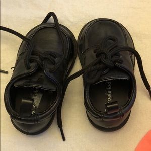 Baby boy dress shoes size 2